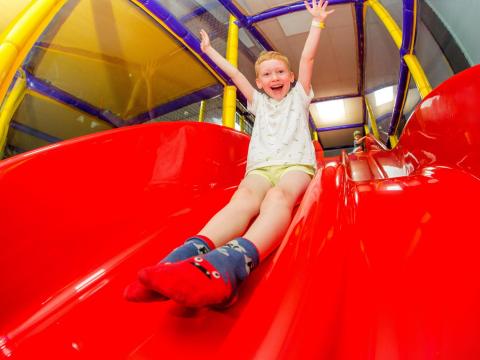 BIG4 Traralgon Park Lane Holiday Park - Parky's Wonderland - Boy on Slide