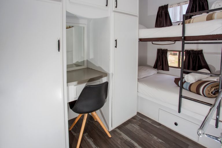 CABIN 88b 921 scaled