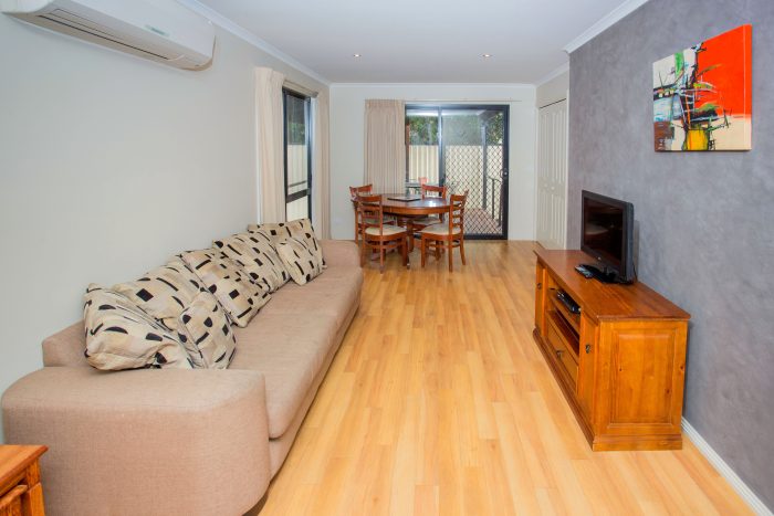 CABIN 20 1042 scaled