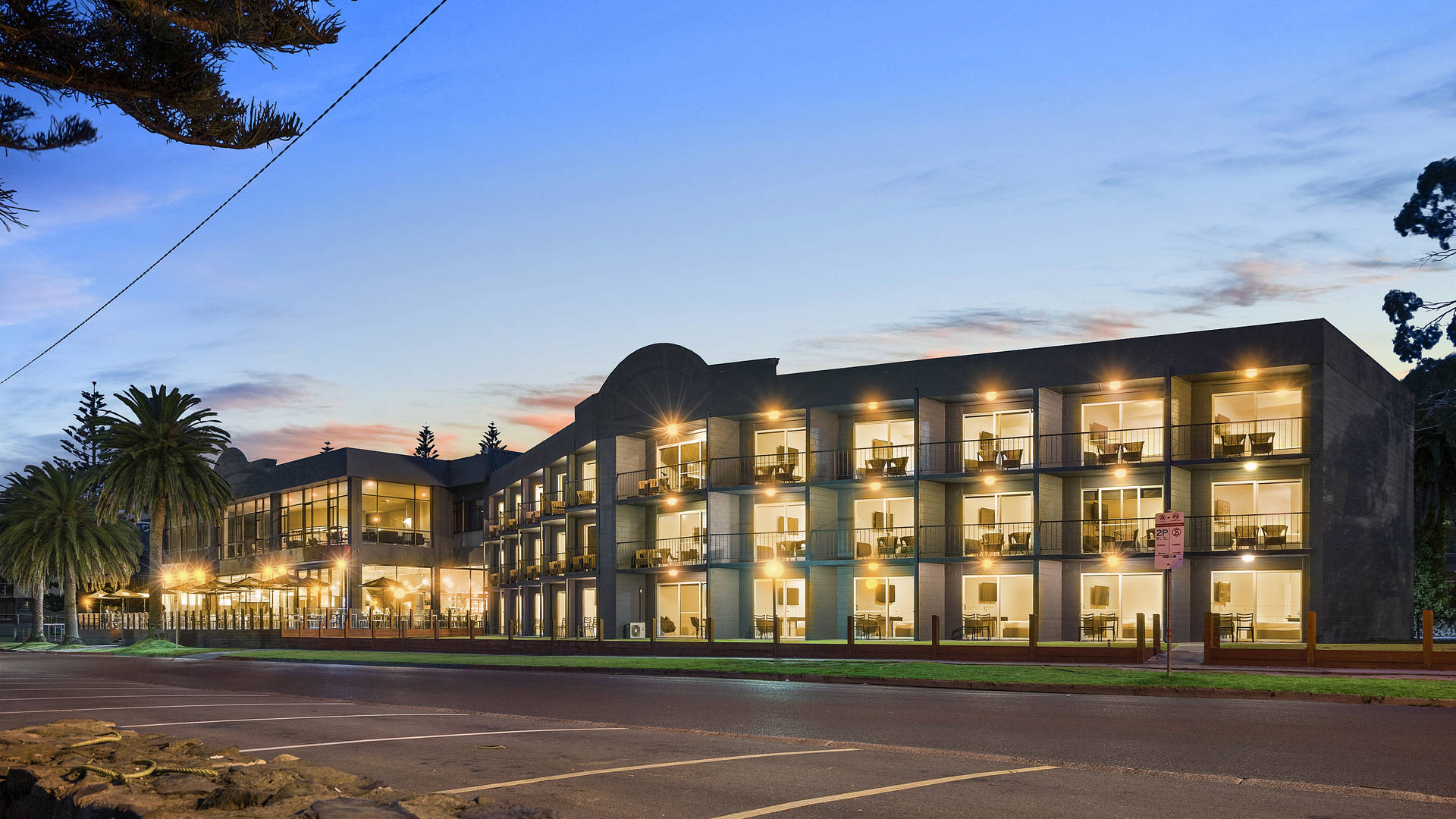 PhillipIsland North Pier Hotel