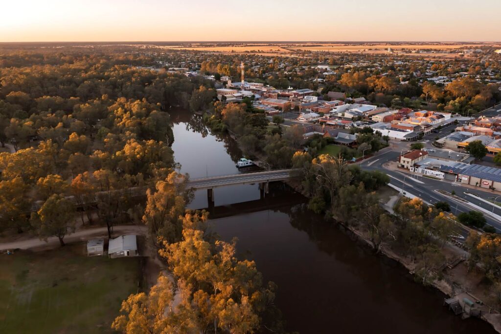 Deniliquin See & Do Hero