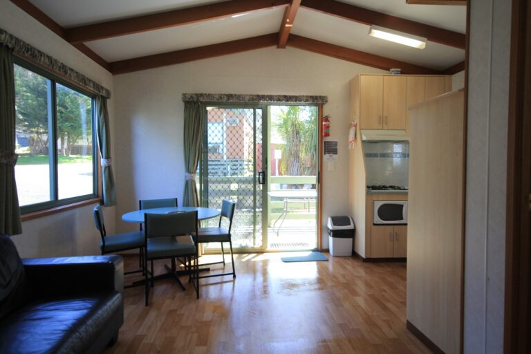 Standard Cabin