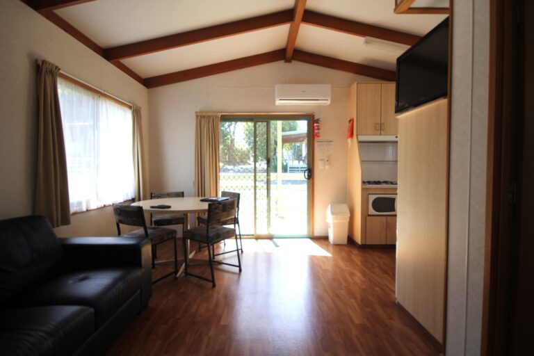Standard Cabin