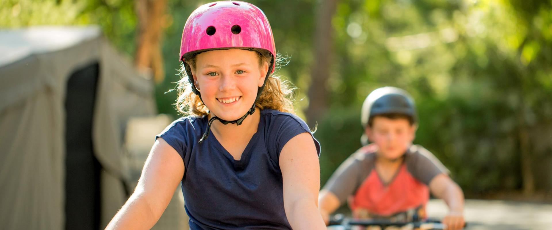 BIG4 Yarra Valley Park Lane Holiday Park - Kids riding bikes
