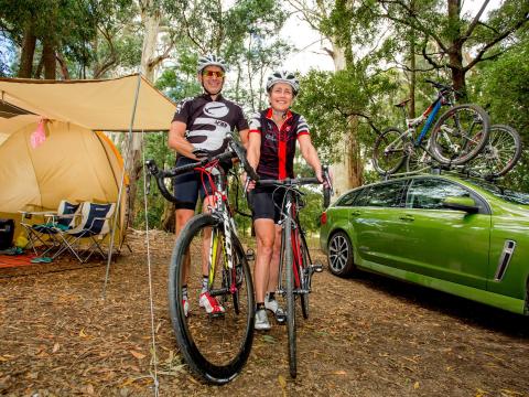 BIG4 Yarra Valley Park Lane Holiday Park - Couple Camping with Mountain Bikes